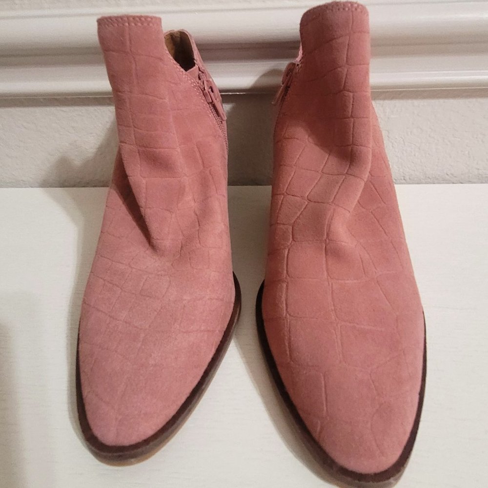 New Lucky Brand Women's Saucie Suede Ankle Boot Mauve Size 5.5 M